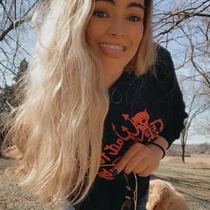 Meet your Posher, Tori